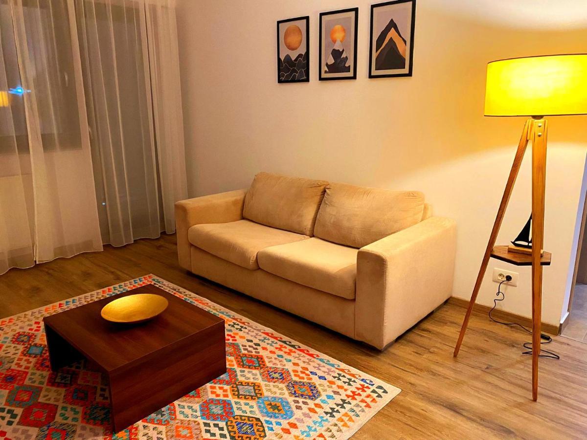 Bellagio - Cozy Apartment With Free Gym ブカレスト エクステリア 写真